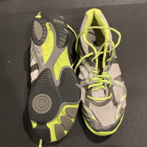 Ryka - Picture 2 of 3